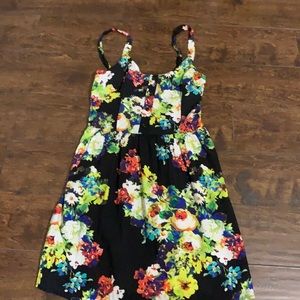 Beautiful all seasons floral sleeveless dress